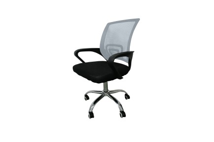 Sillón de oficina ergonómica con patas metálicas cromadas