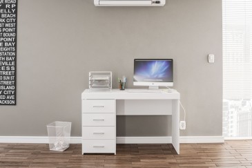 Mesa Blanca Malta para Oficina: Diseño Moderno y Práctico