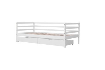 Original cama infantil con forma de cabaña